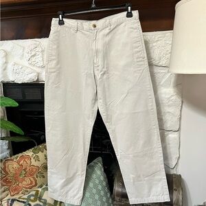 Lands' End Men’s The Legacy Chino Cream Chino Pants size 34